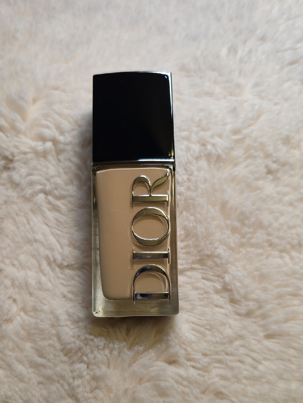 Dior Foundation Bottle in Black and Cream